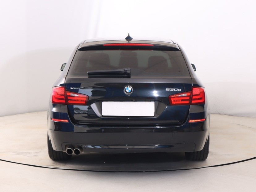 BMW 5, 2013