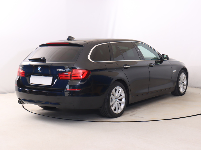 BMW 5, 2013
