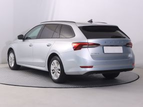 Škoda Octavia - 2021