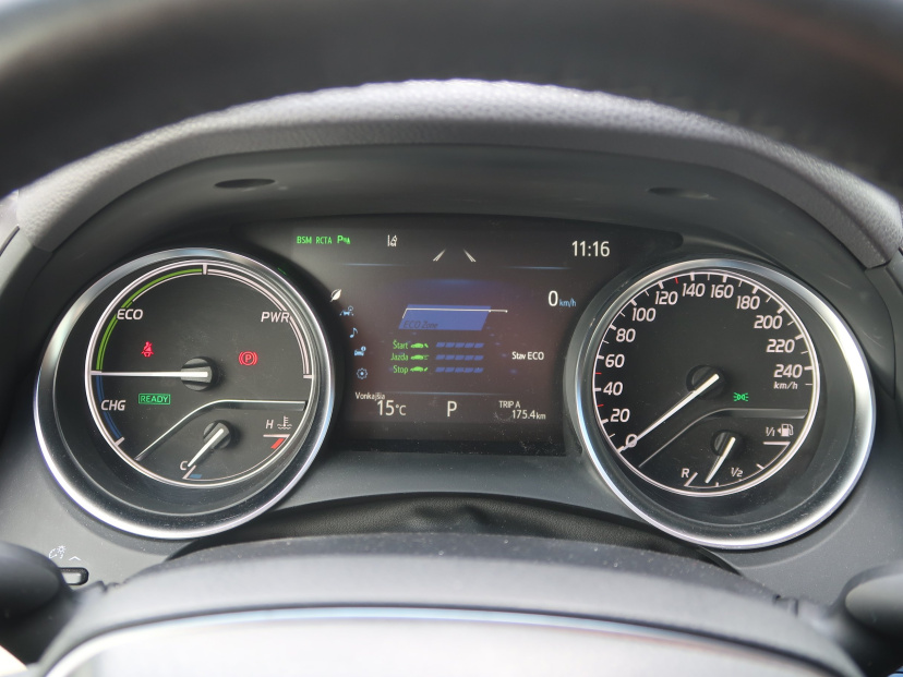Toyota Camry, 2019