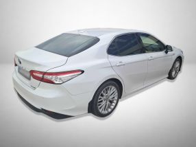 Toyota Camry - 2019