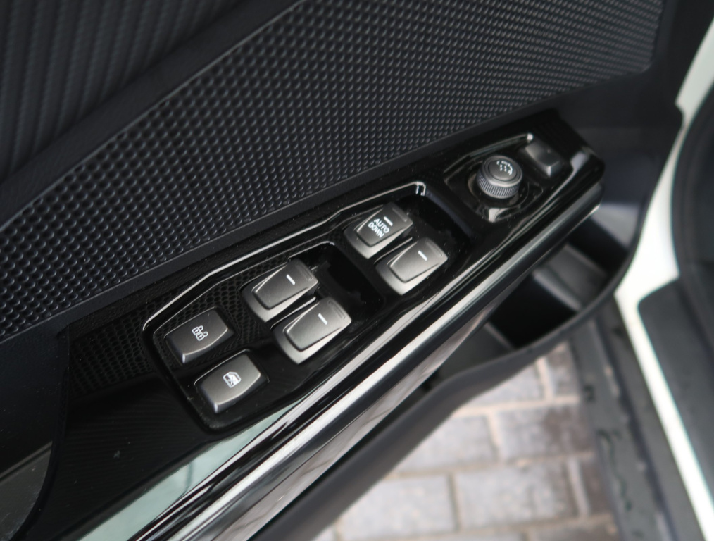 Ssang Yong Tivoli Grand