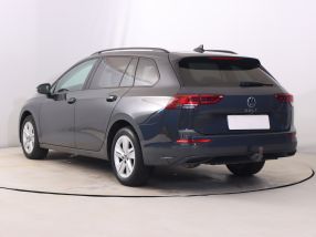 Volkswagen Golf - 2024