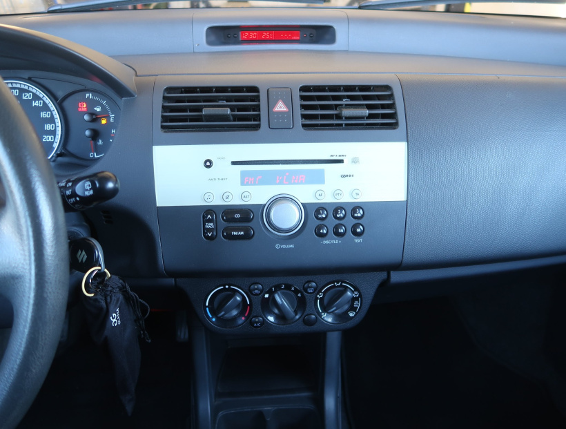 Suzuki Swift, 2007