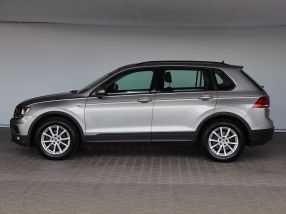 Volkswagen Tiguan - 2020