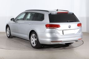 Volkswagen Passat - 2016
