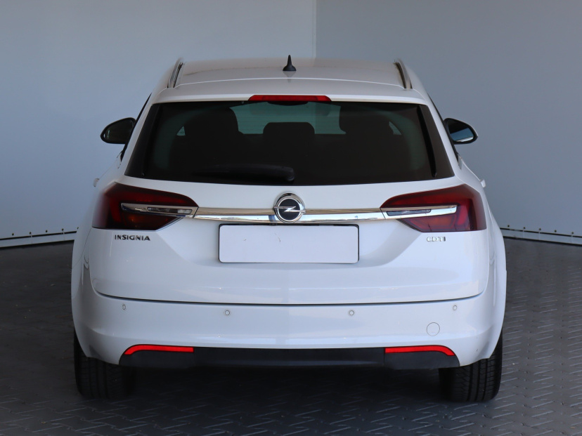 Opel Insignia, 2016