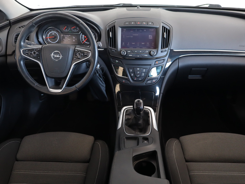 Opel Insignia, 2016
