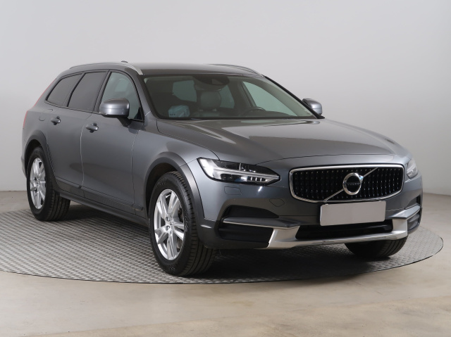 Volvo V90 Cross Country 2018