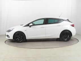 Opel Astra - 2020