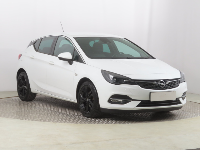 Opel Astra 2020