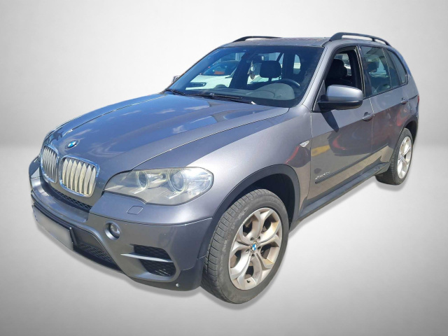 BMW X5 2011