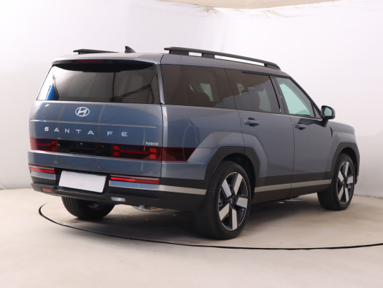 Hyundai Santa Fe Hybrid