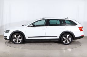 Škoda Octavia Scout - 2015