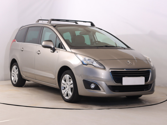 Peugeot 5008 2016