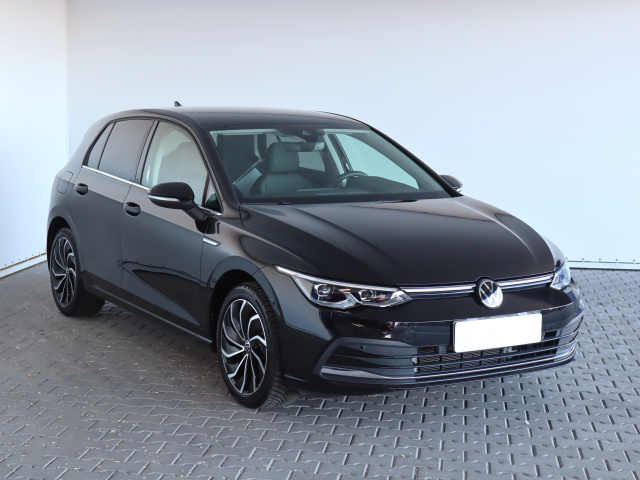 Volkswagen Golf 2024