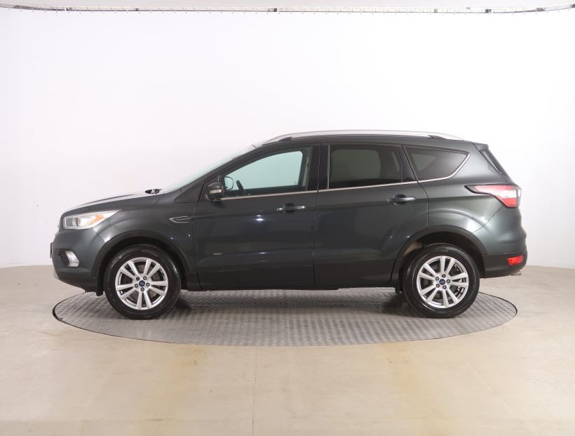 Ford Kuga, 2016