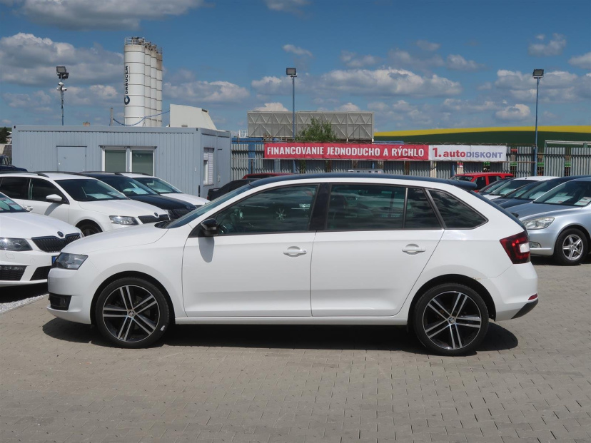 Škoda Rapid Spaceback, 2015