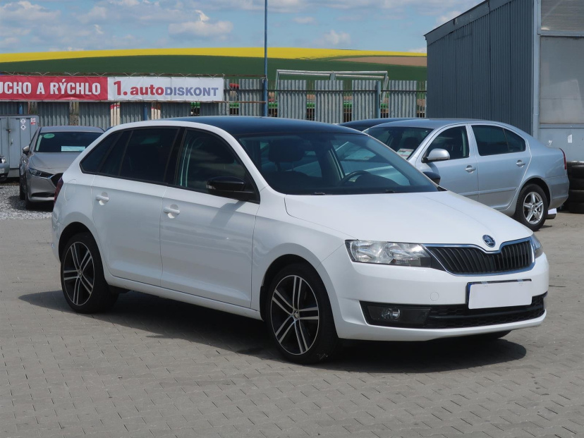Škoda Rapid Spaceback, 2015