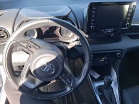 Toyota Yaris - 2021