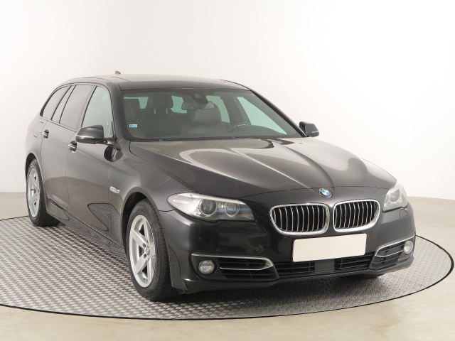 BMW 5 2015