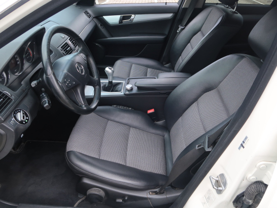 Mercedes-Benz C 200 CDI