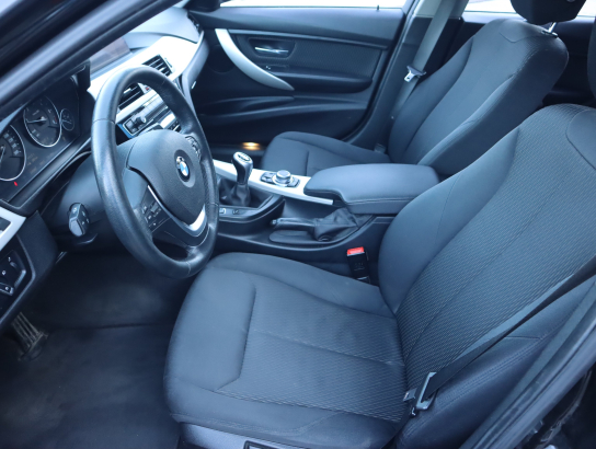 BMW 318 d