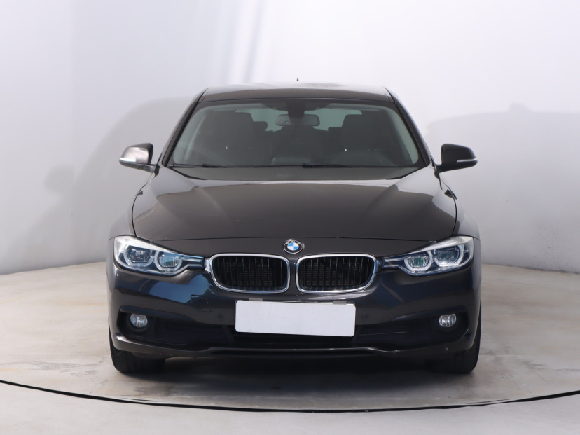 BMW 3, 2017
