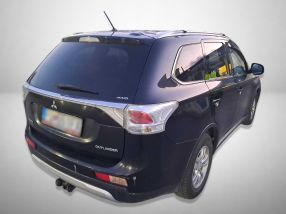 Mitsubishi Outlander - 2014