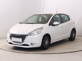 Peugeot 208 - 2013