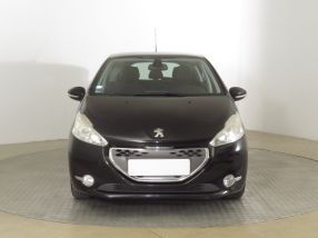 Peugeot 208 - 2012