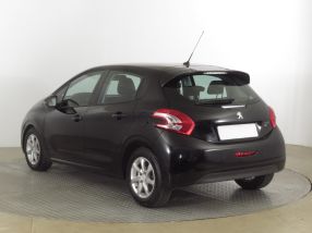 Peugeot 208 - 2012