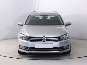 Volkswagen Passat - 2015