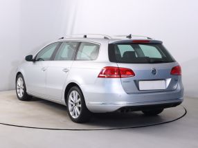 Volkswagen Passat - 2015