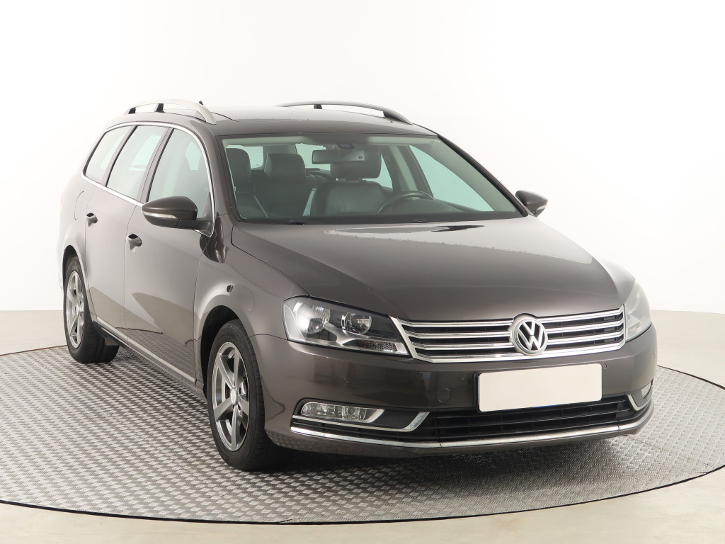 Volkswagen Passat, 2014
