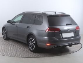 Volkswagen Golf - 2017