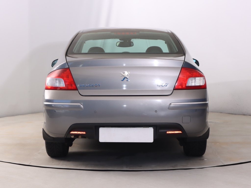 Peugeot 407