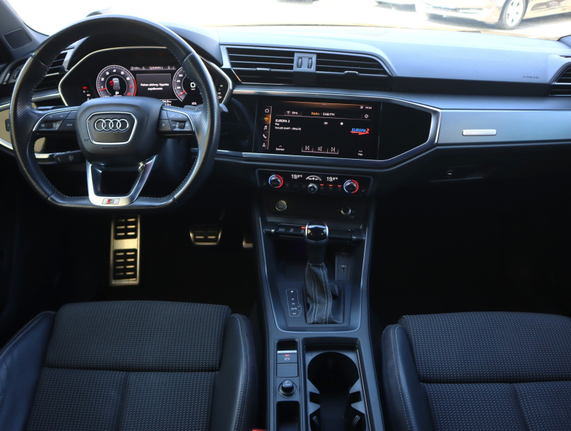 Audi Q3, 2018