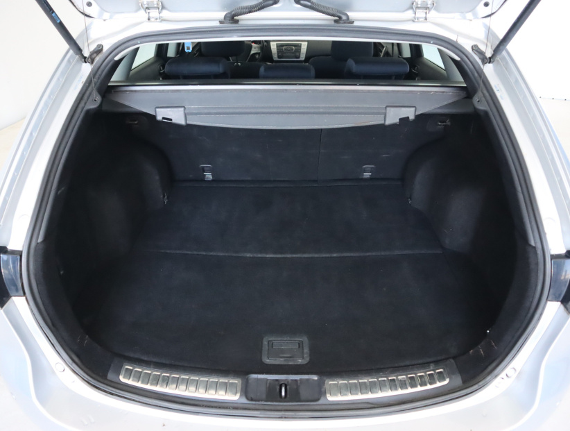 Mazda 6, 2010