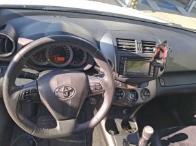 Toyota RAV 4 - 2012