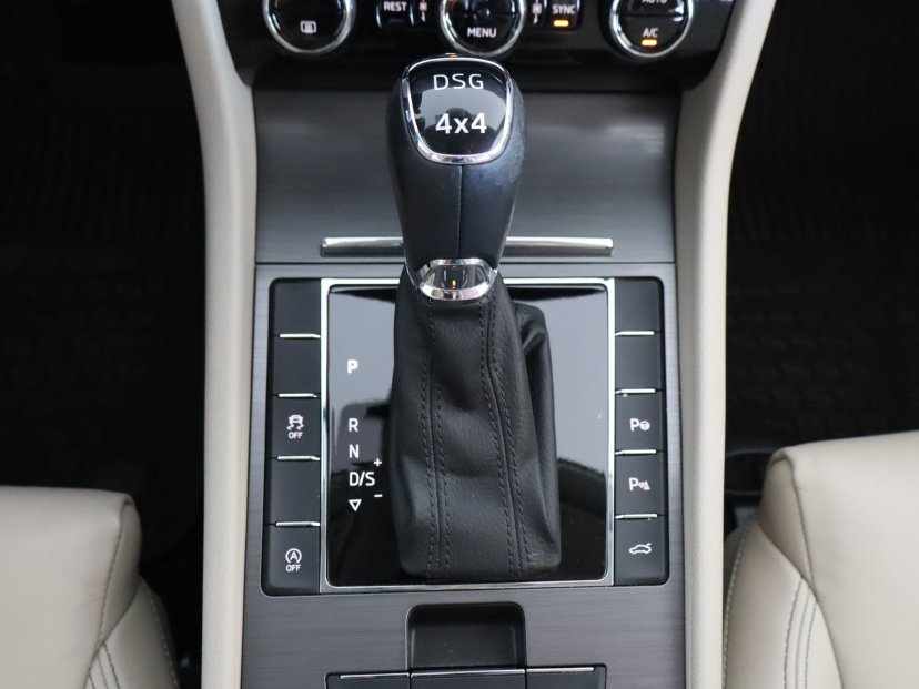 Škoda Superb, 2020