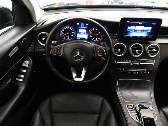 Mercedes-Benz GLC 220 d 4MATIC