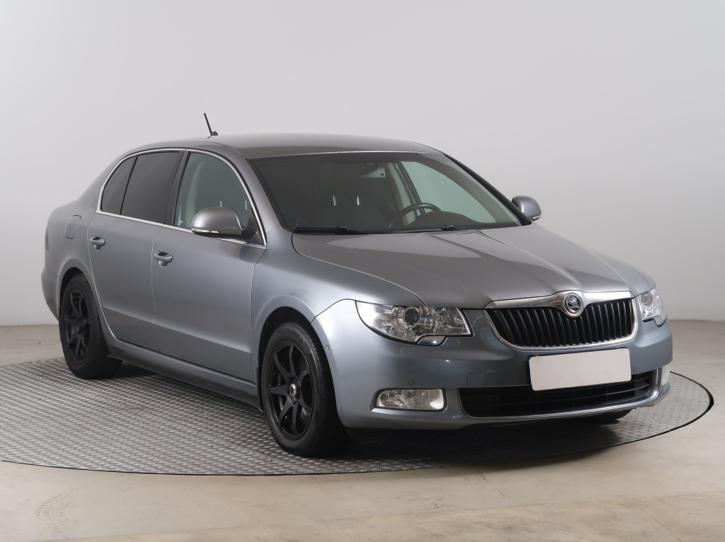 Škoda Superb, 2009
