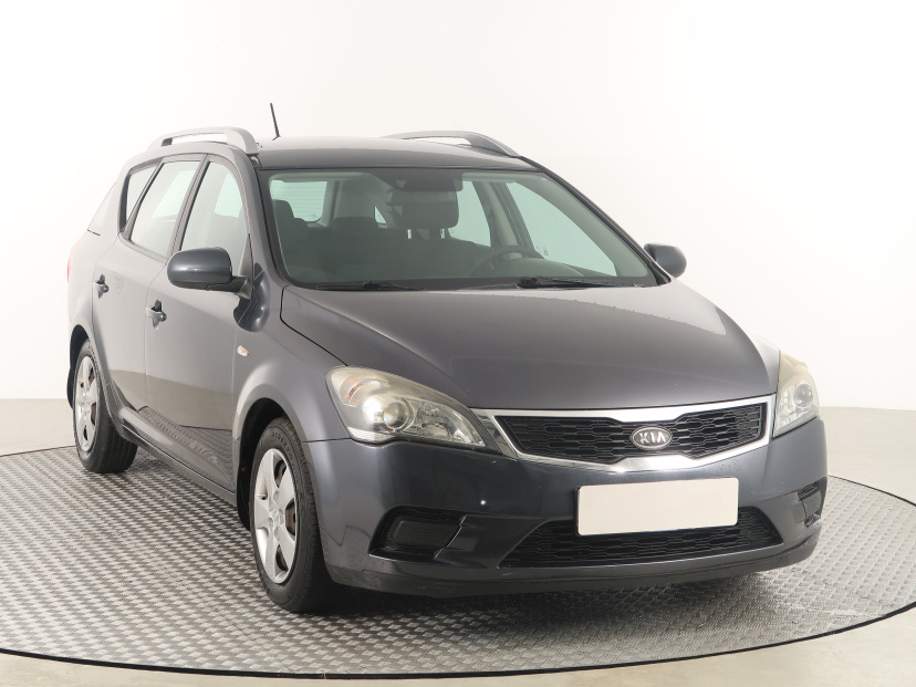 Kia Ceed, 2011
