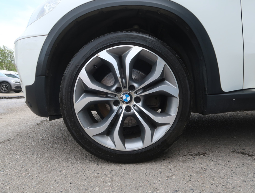 BMW X5, 2012