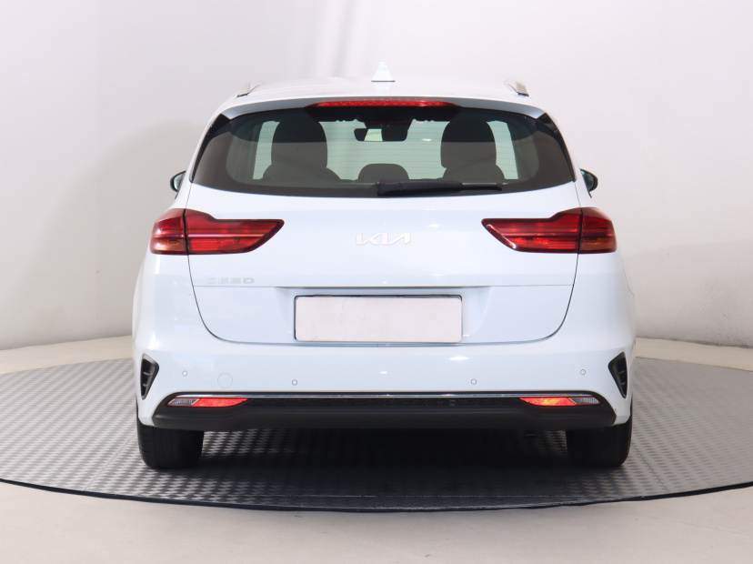 Kia Ceed, 2023