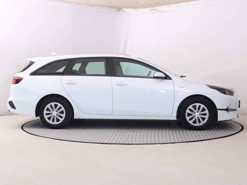 Kia Ceed, 2023