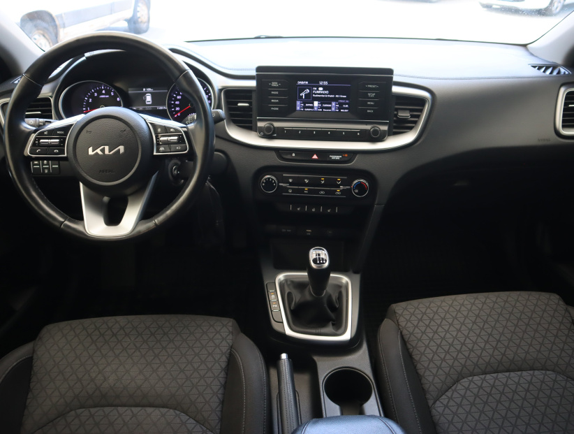 Kia Ceed, 2023