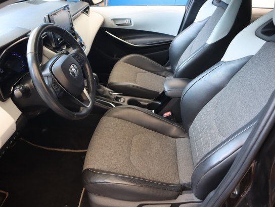 Toyota Corolla 1.8 Hybrid