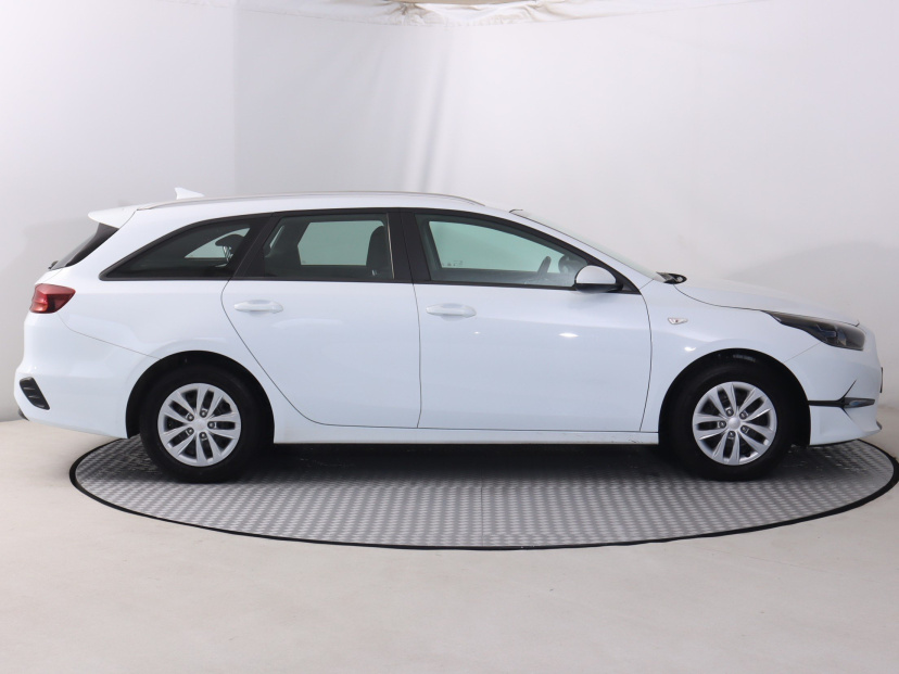 Kia Ceed, 2023